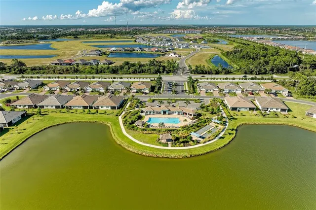$510,000 | 447 Ibiza Loop, Venice, FL 34292