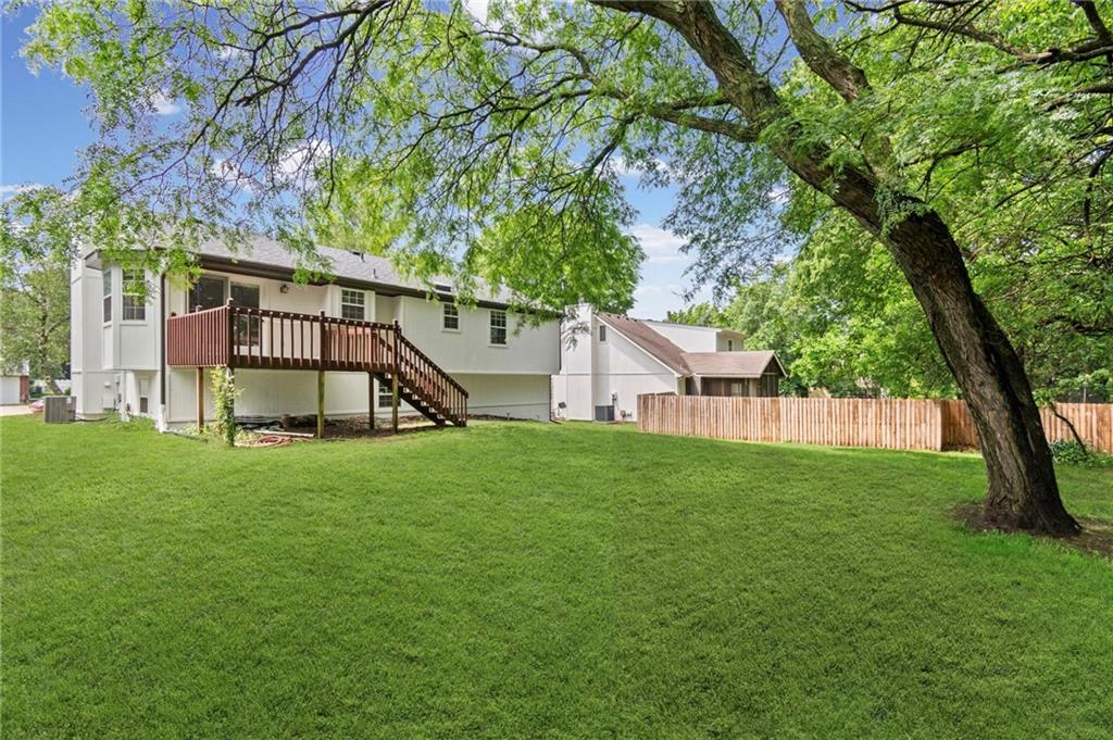 2204 Northeast Chipman Road Lee's Summit, MO 64086 - Photo 34 of 37