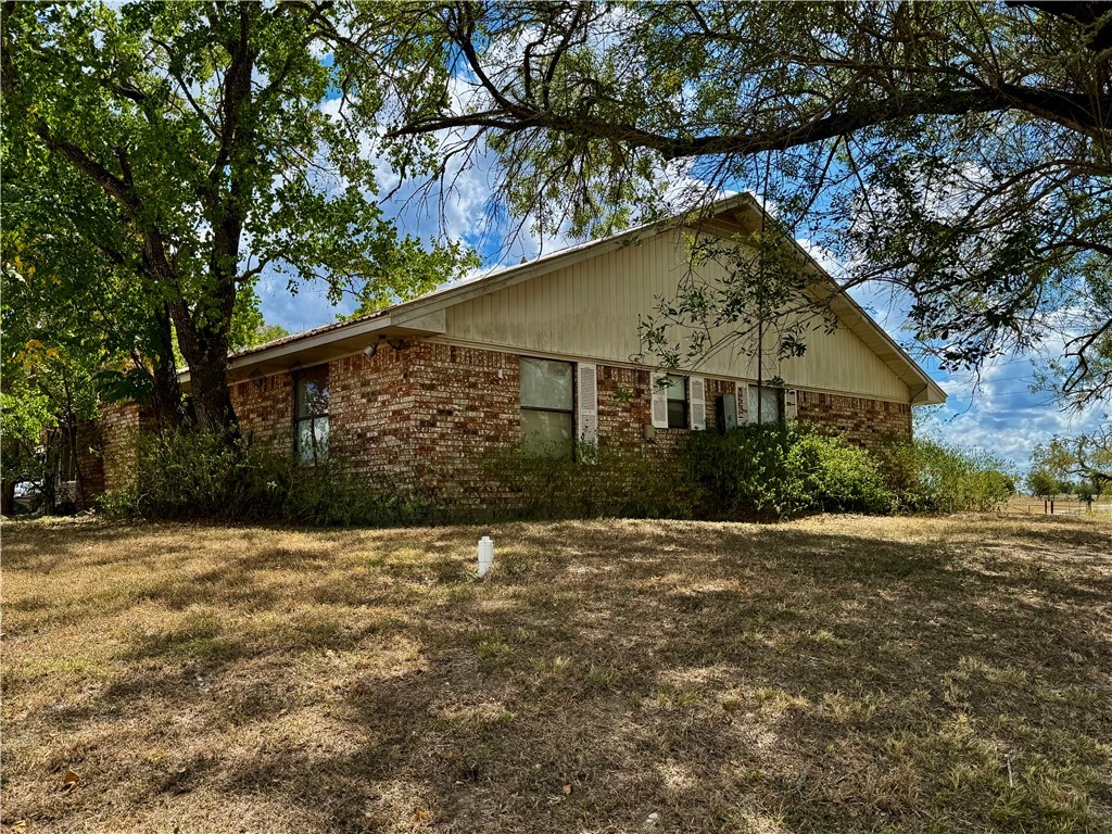 7611 Schramm Road La Grange, TX 78945 - Photo 28 of 30 a view of a house with a yard