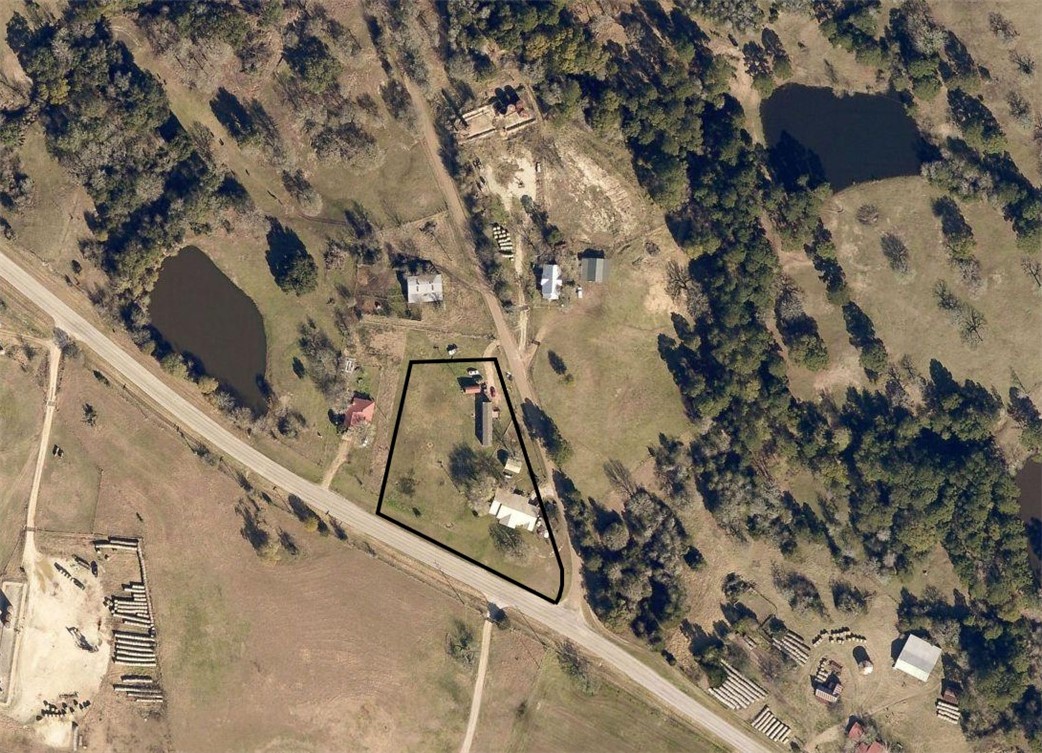 7611 Schramm Road La Grange, TX 78945 - Photo 29 of 30 a view of building