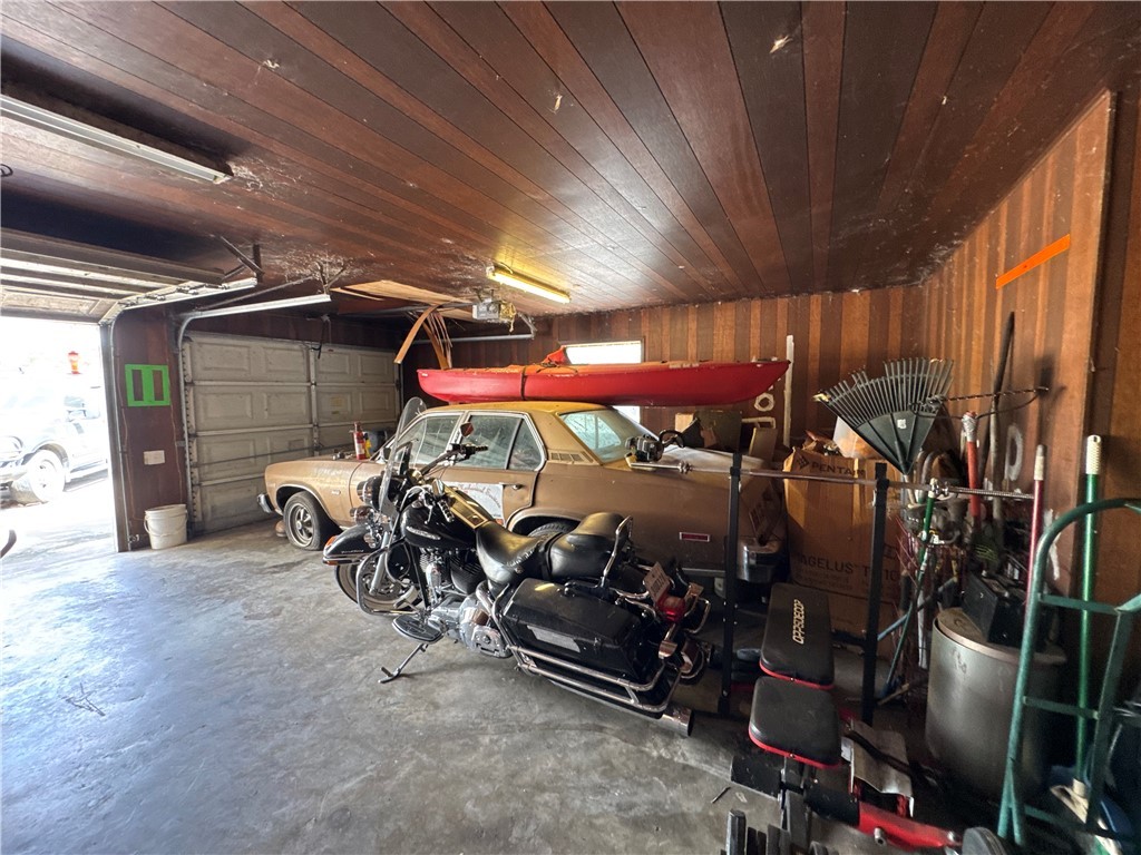 7611 Schramm Road La Grange, TX 78945 - Photo 7 of 30 a view of a room with gym equipment