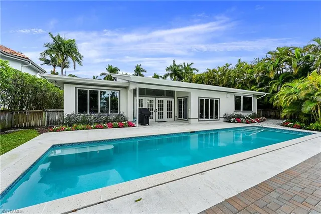 $55,000 | 134 16th Avenue South, Naples, FL 34102