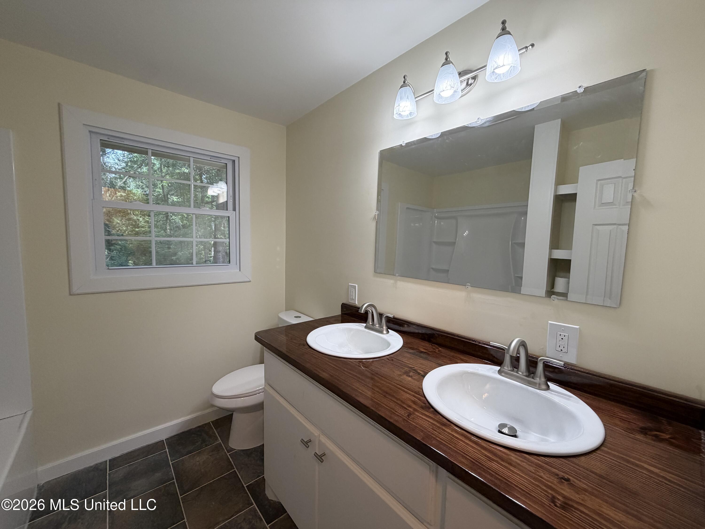 2159 Sunny Lane Road Benton, MS 39039 - Photo 13 of 21 IMG_0232
