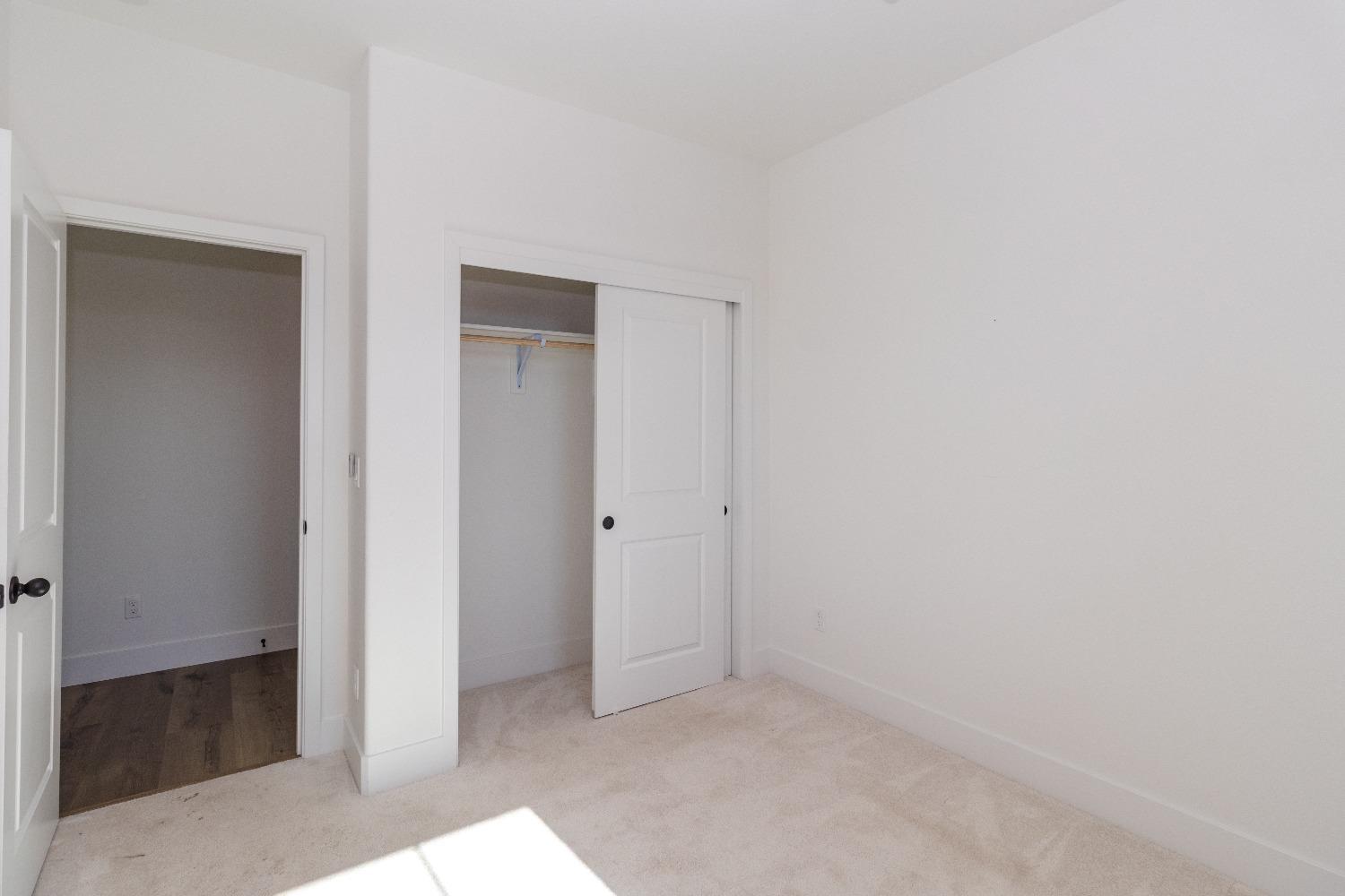 4344 Oak Knoll Road Madera, CA 93636 - Photo 23 of 33 a view of an empty room