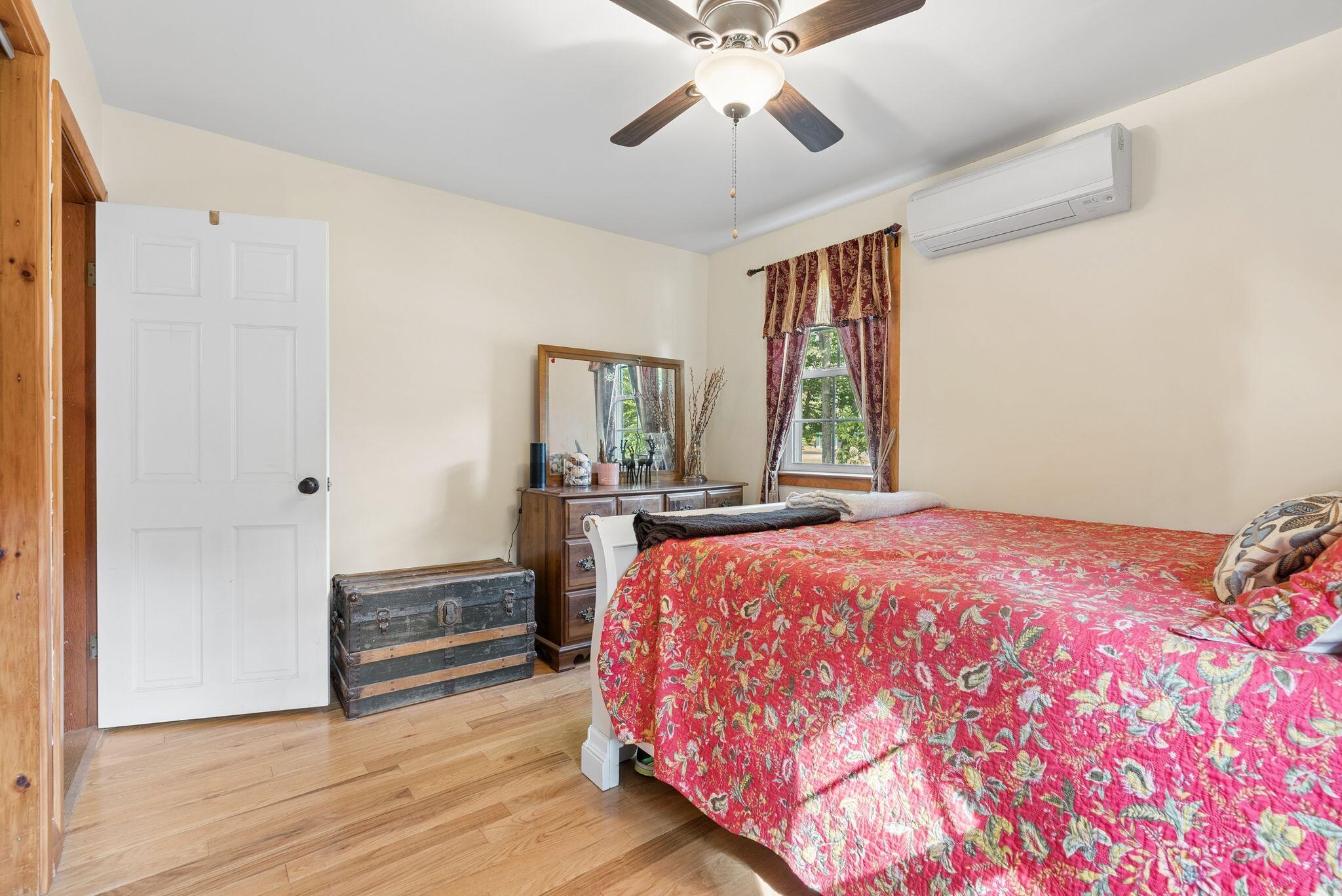 12 George Street Gorham, ME 04038 - Photo 23 of 46 Bedroom 1