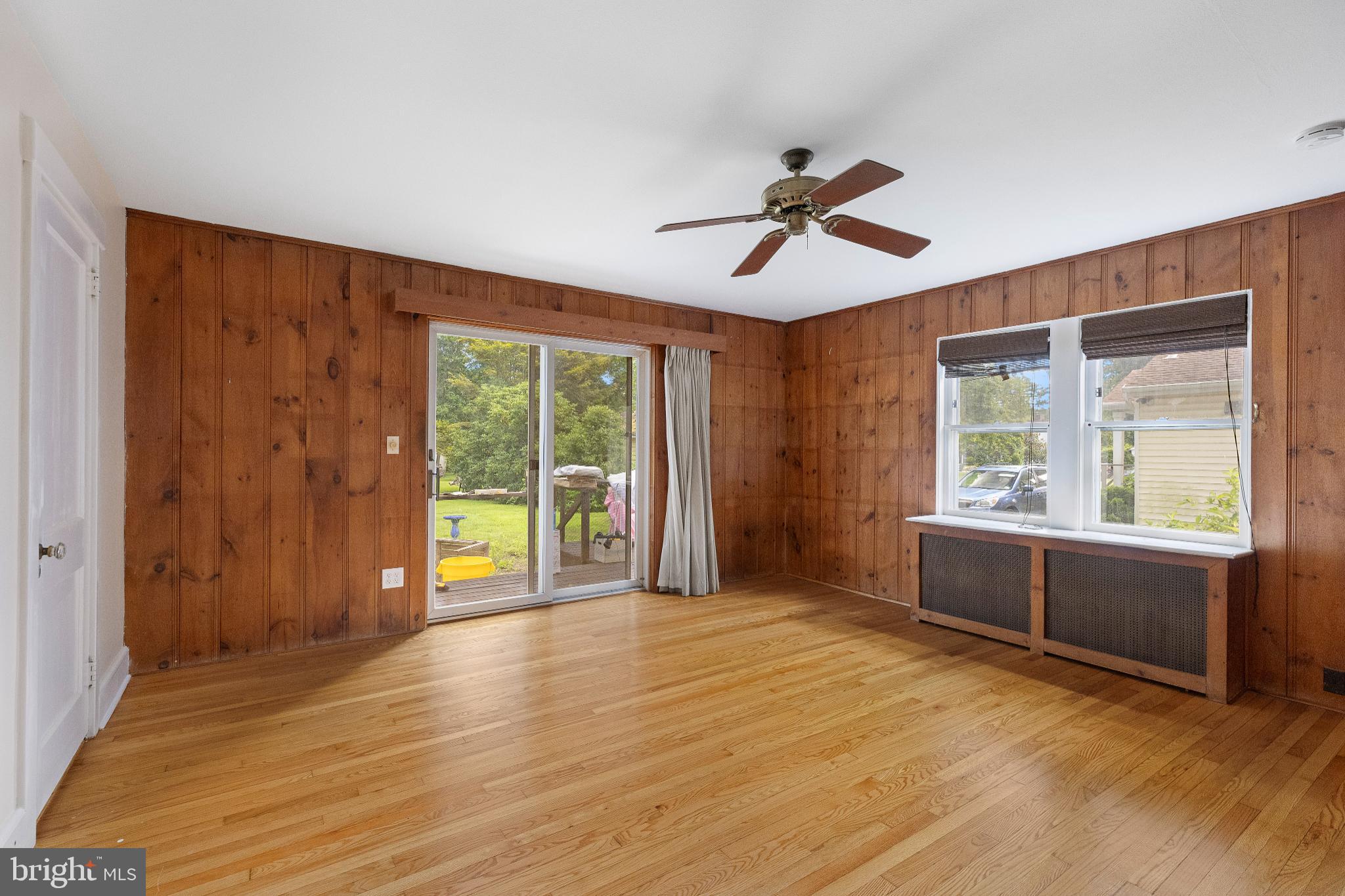219 Washington Street Princeton, NJ 08540 - Photo 12 of 22 Cozy space with natural light and wood accents.