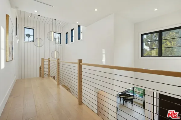 $36,500 | 5124 Calvin Avenue, Tarzana, CA 91356