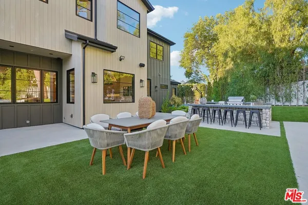 $36,500 | 5124 Calvin Avenue, Tarzana, CA 91356