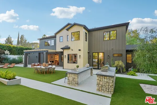 $36,500 | 5124 Calvin Avenue, Tarzana, CA 91356