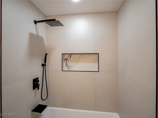 $2,650 | 4356 Cloverhill Court, Las Vegas, NV 89147