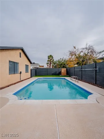 $2,650 | 4356 Cloverhill Court, Las Vegas, NV 89147