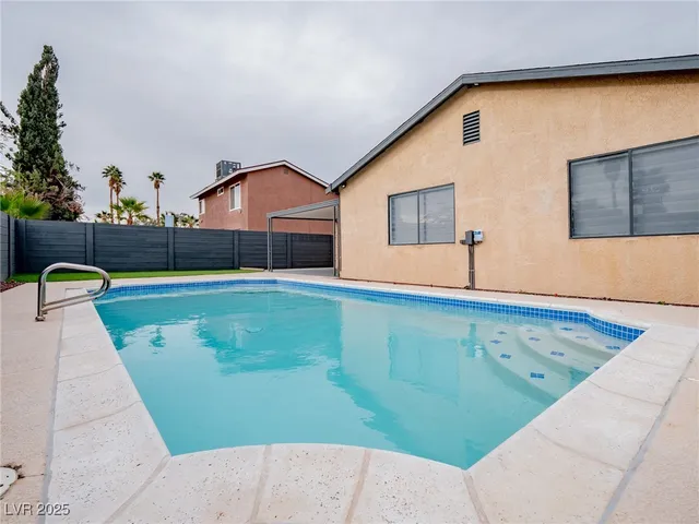 $2,650 | 4356 Cloverhill Court, Las Vegas, NV 89147