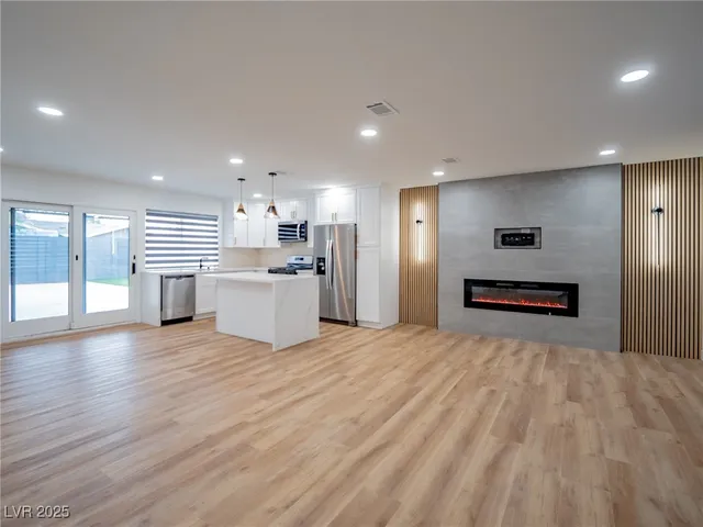 $2,650 | 4356 Cloverhill Court, Las Vegas, NV 89147