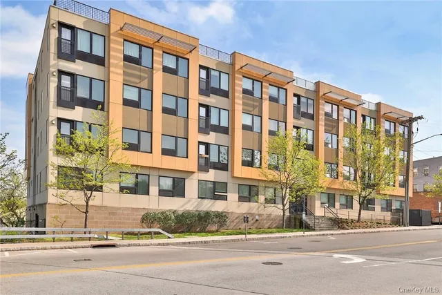 $3,150 | 68 Lake Street, Unit 203, White Plains, NY 10601