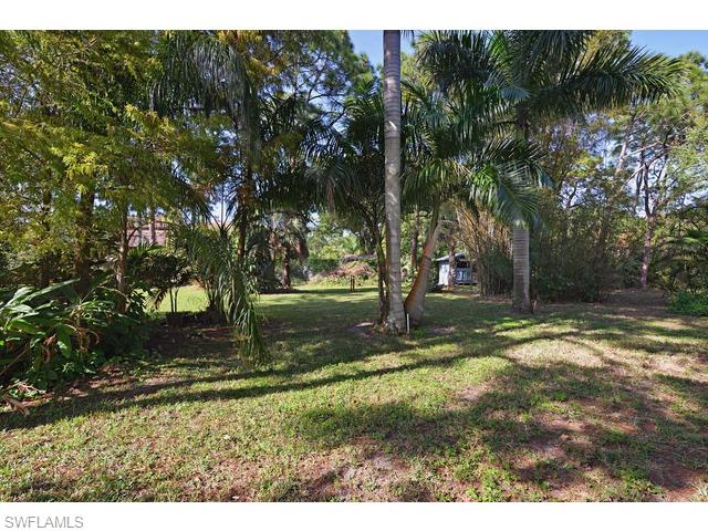 486 Carica Road Naples, FL 34108 - Photo 12 of 12 Gallery Image 12