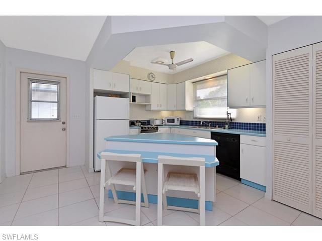 486 Carica Road Naples, FL 34108 - Photo 8 of 12 Gallery Image 8
