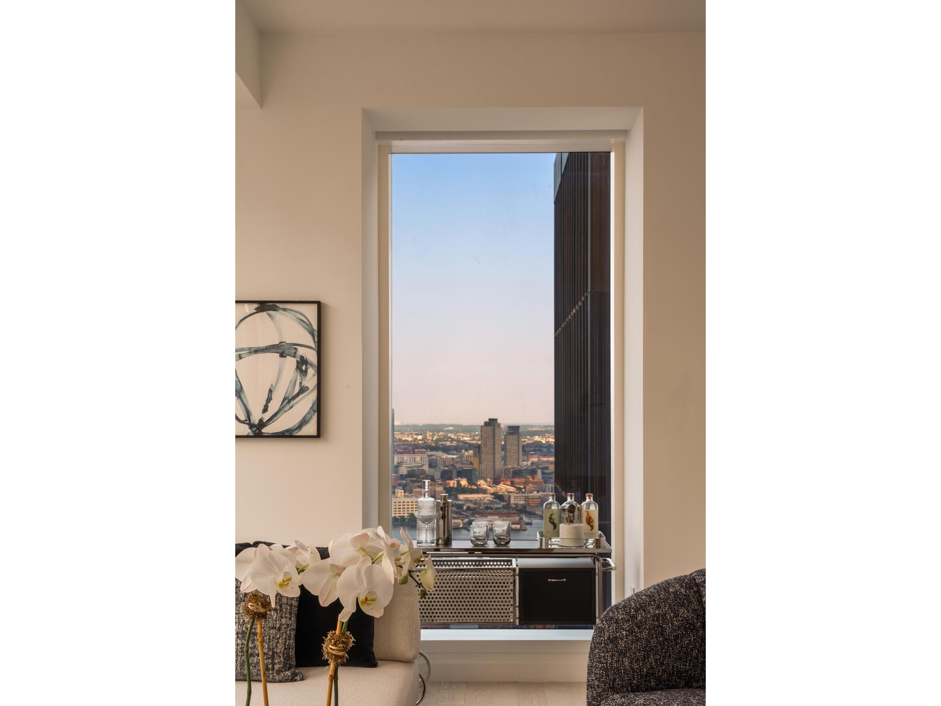 138 East 50th Street, Unit 51B Manhattan, NY 10022 - Photo 11 of 30