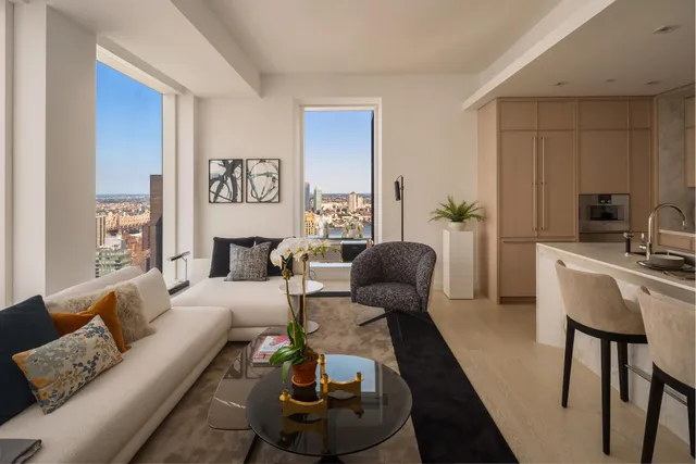 $2,795,000 | 138 East 50th Street, Unit 51B | Midtown East