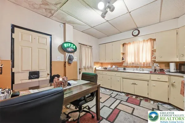 $139,900 | 22 Schoolhouse Lane, Wilkes Barre, PA 18702