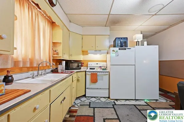 $139,900 | 22 Schoolhouse Lane, Wilkes Barre, PA 18702
