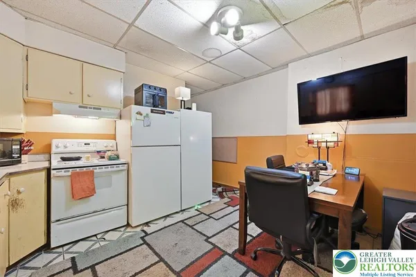 $139,900 | 22 Schoolhouse Lane, Wilkes Barre, PA 18702