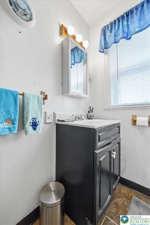 $139,900 | 22 Schoolhouse Lane, Wilkes Barre, PA 18702