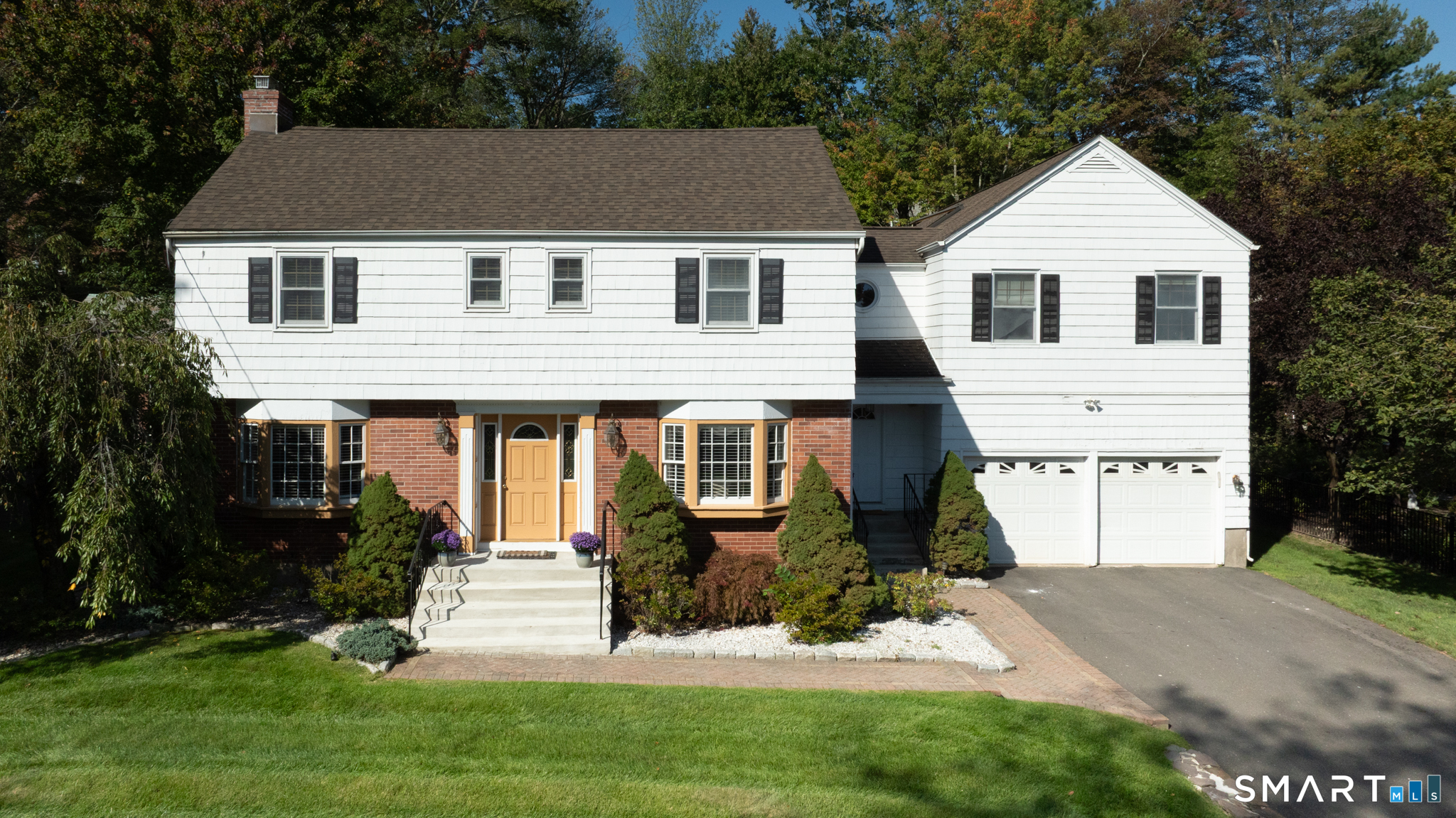 243 Terry Road Hartford, CT 06105 - Photo 1 of 40