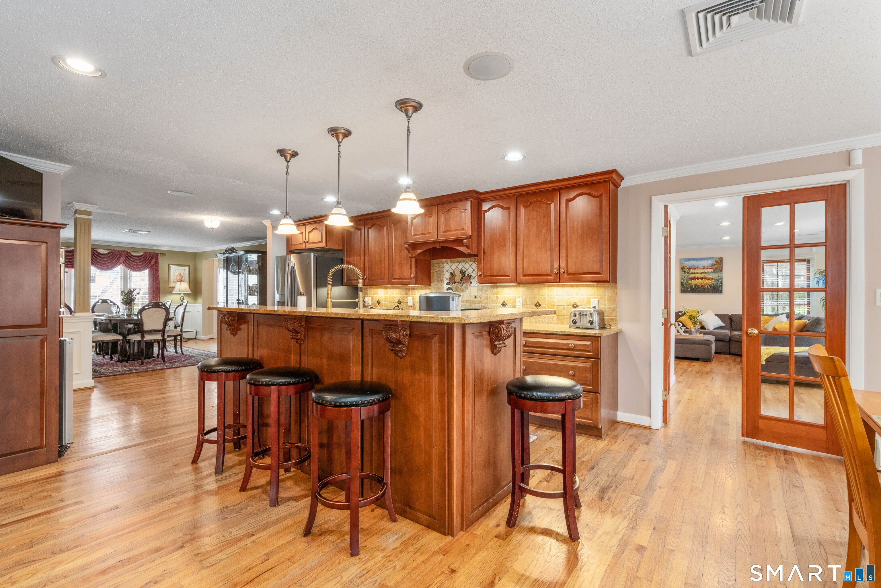 243 Terry Road Hartford, CT 06105 - Photo 14 of 40