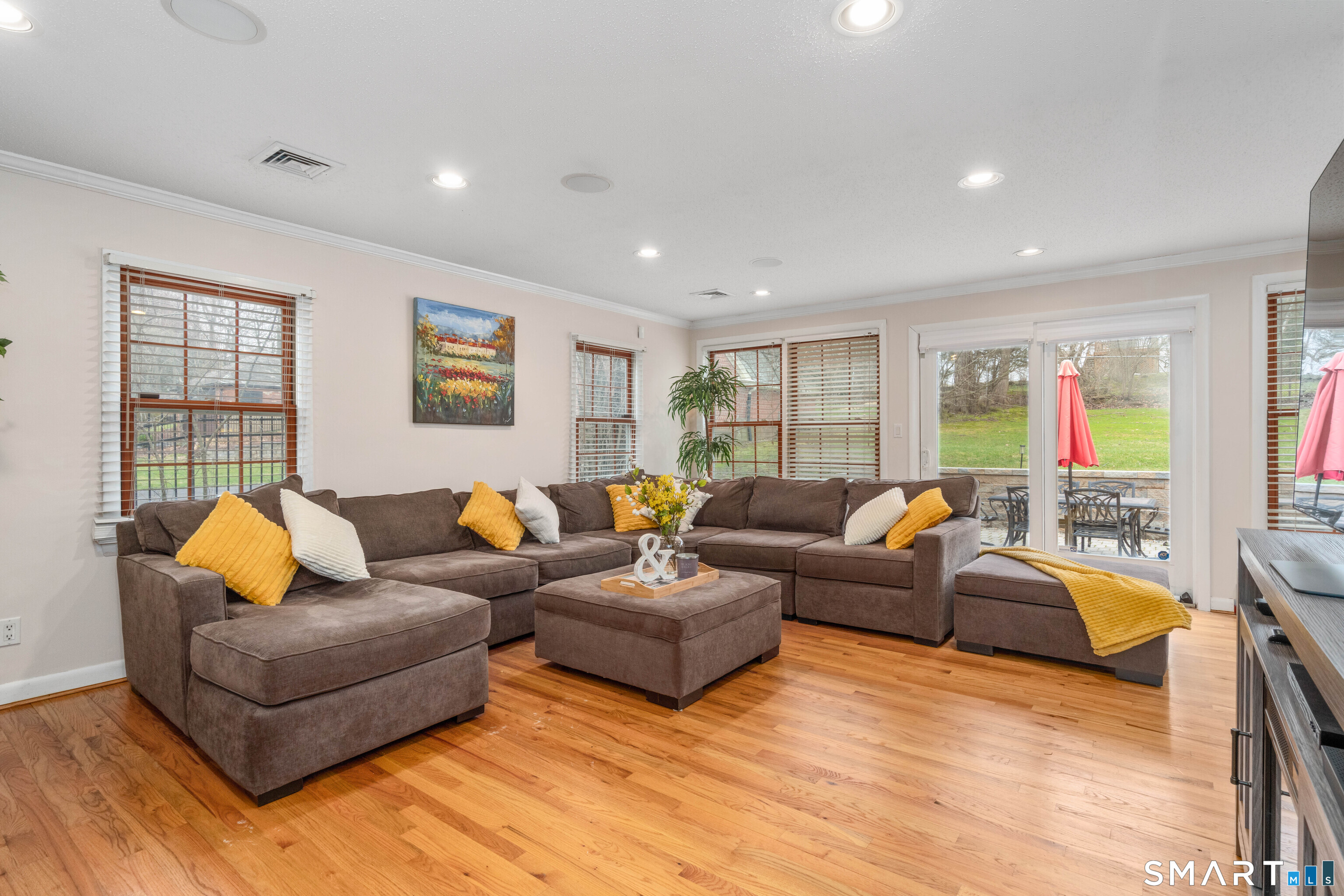 243 Terry Road Hartford, CT 06105 - Photo 19 of 40