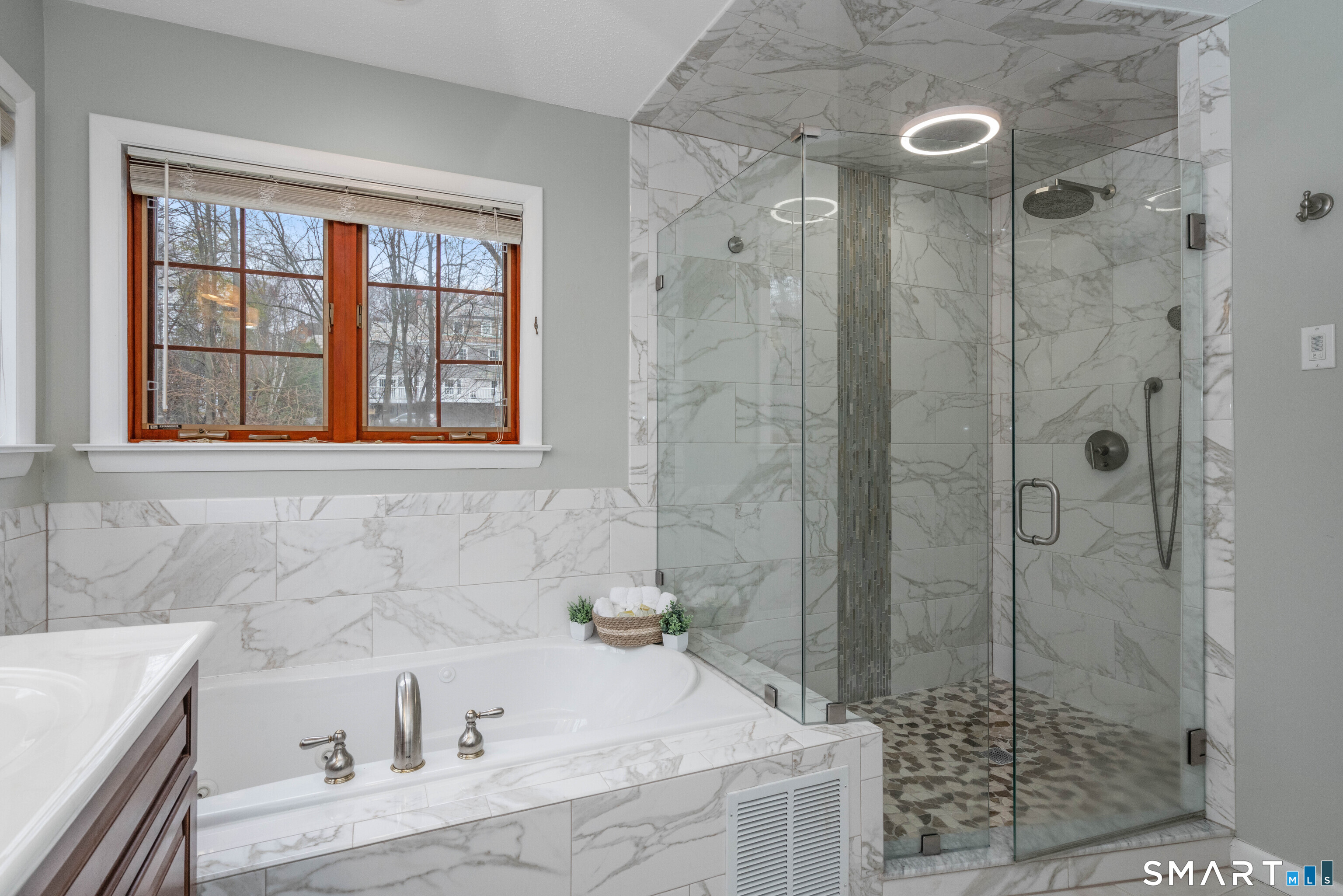 243 Terry Road Hartford, CT 06105 - Photo 28 of 40