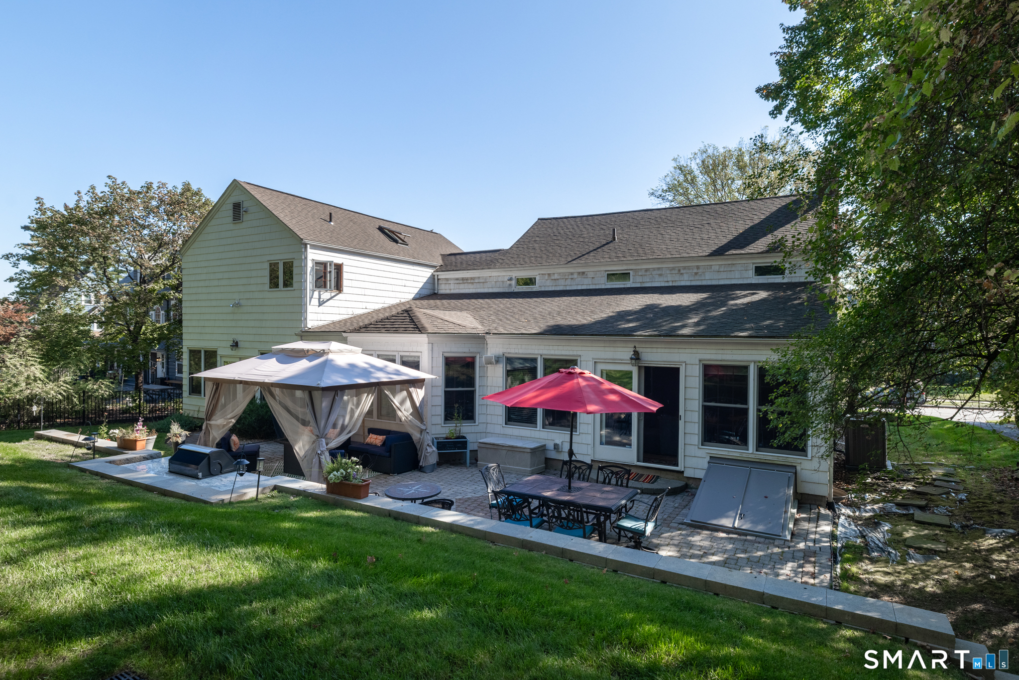 243 Terry Road Hartford, CT 06105 - Photo 35 of 40