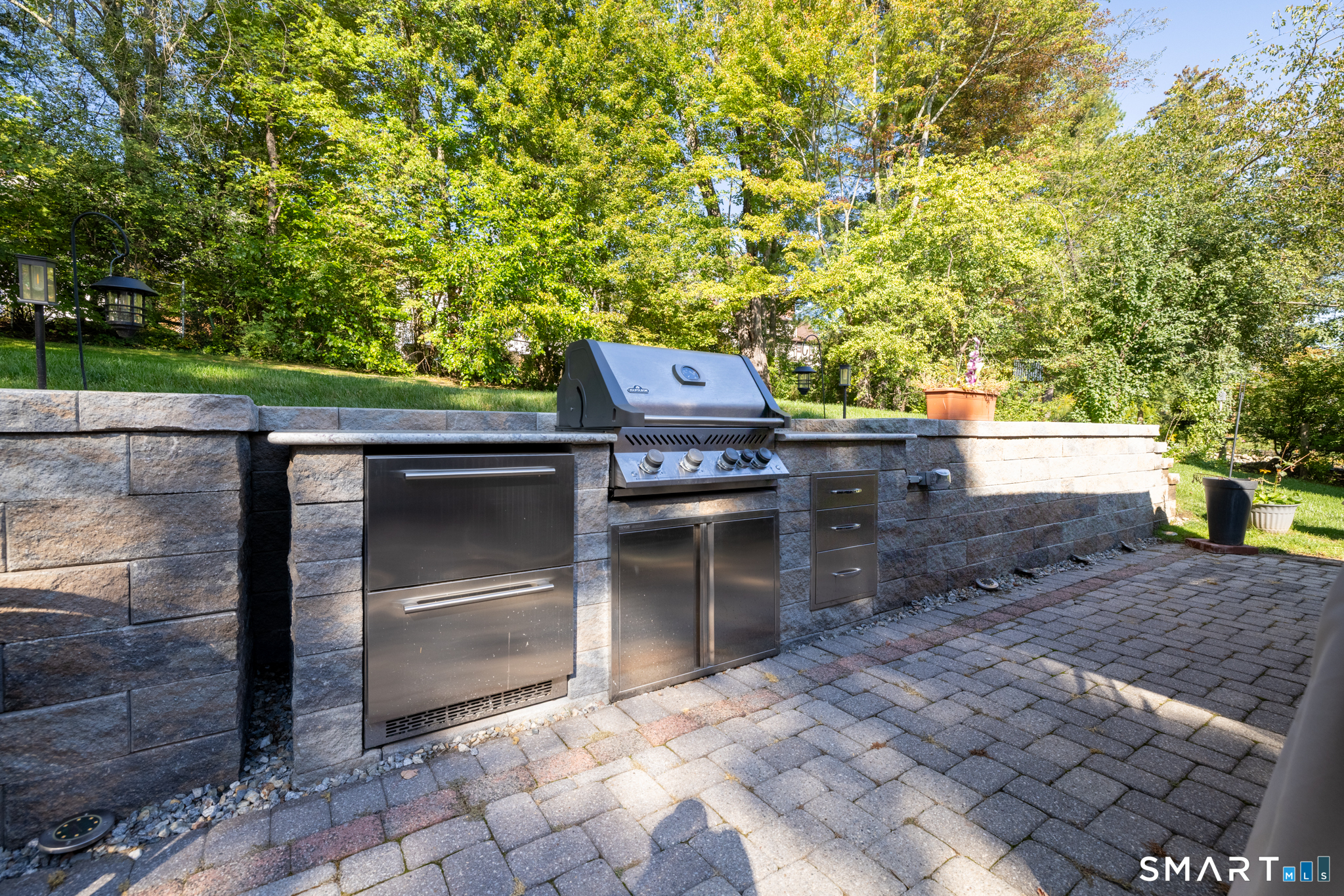 243 Terry Road Hartford, CT 06105 - Photo 38 of 40