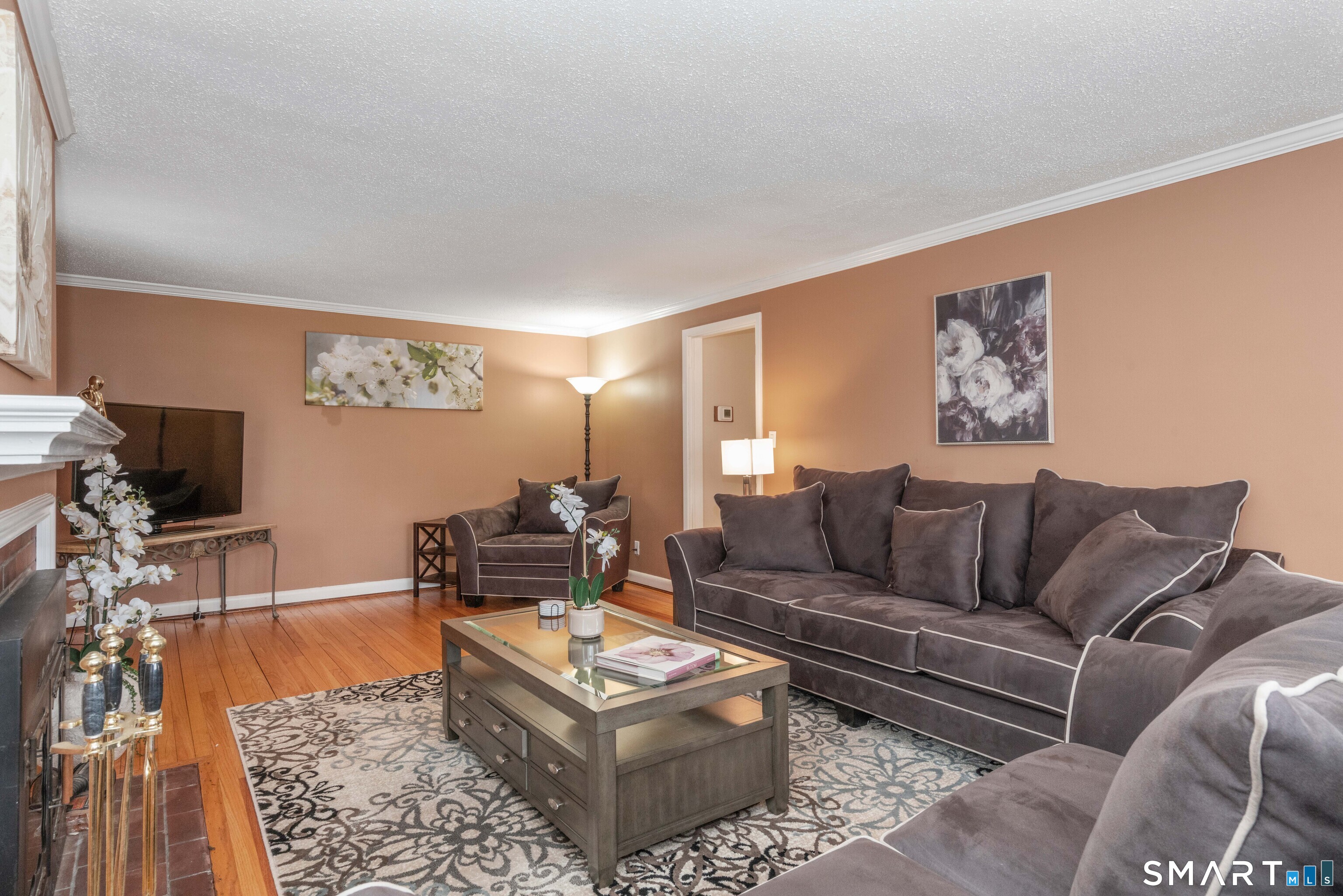 243 Terry Road Hartford, CT 06105 - Photo 6 of 40