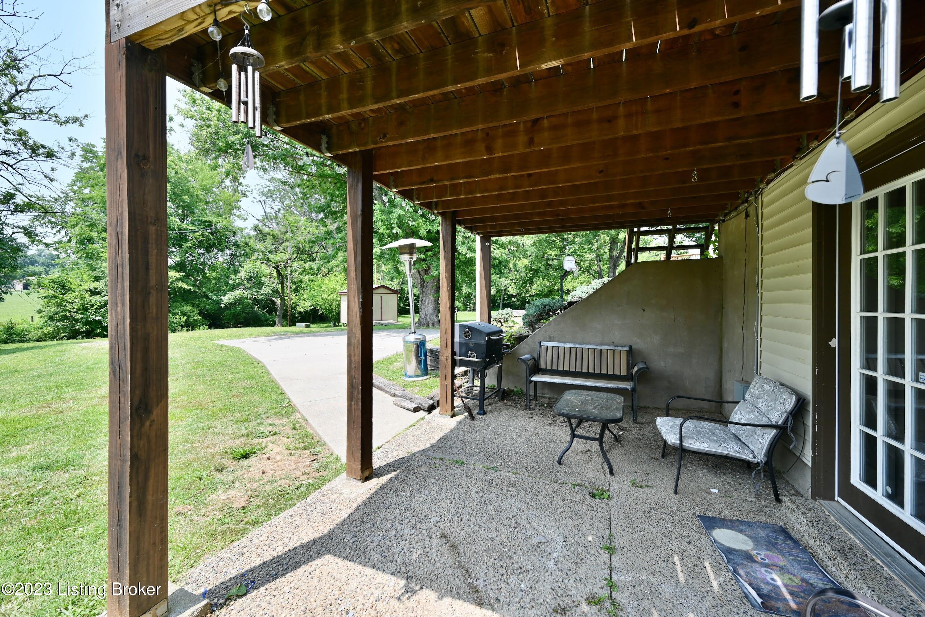 7910 Rochelle Road Louisville, KY 40228 - Photo 28 of 34 DSC_8880