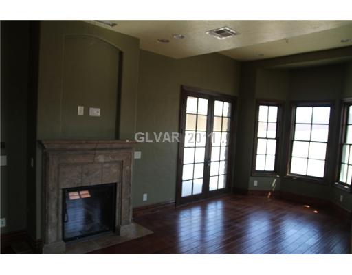 211 Foxhall Road Henderson, NV 89002 - Photo 4 of 13 Property Photo.