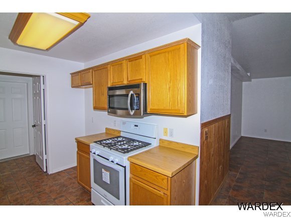 3690 North Verdugo Road Kingman, AZ 86409 - Photo 8 of 24 Kitchen
