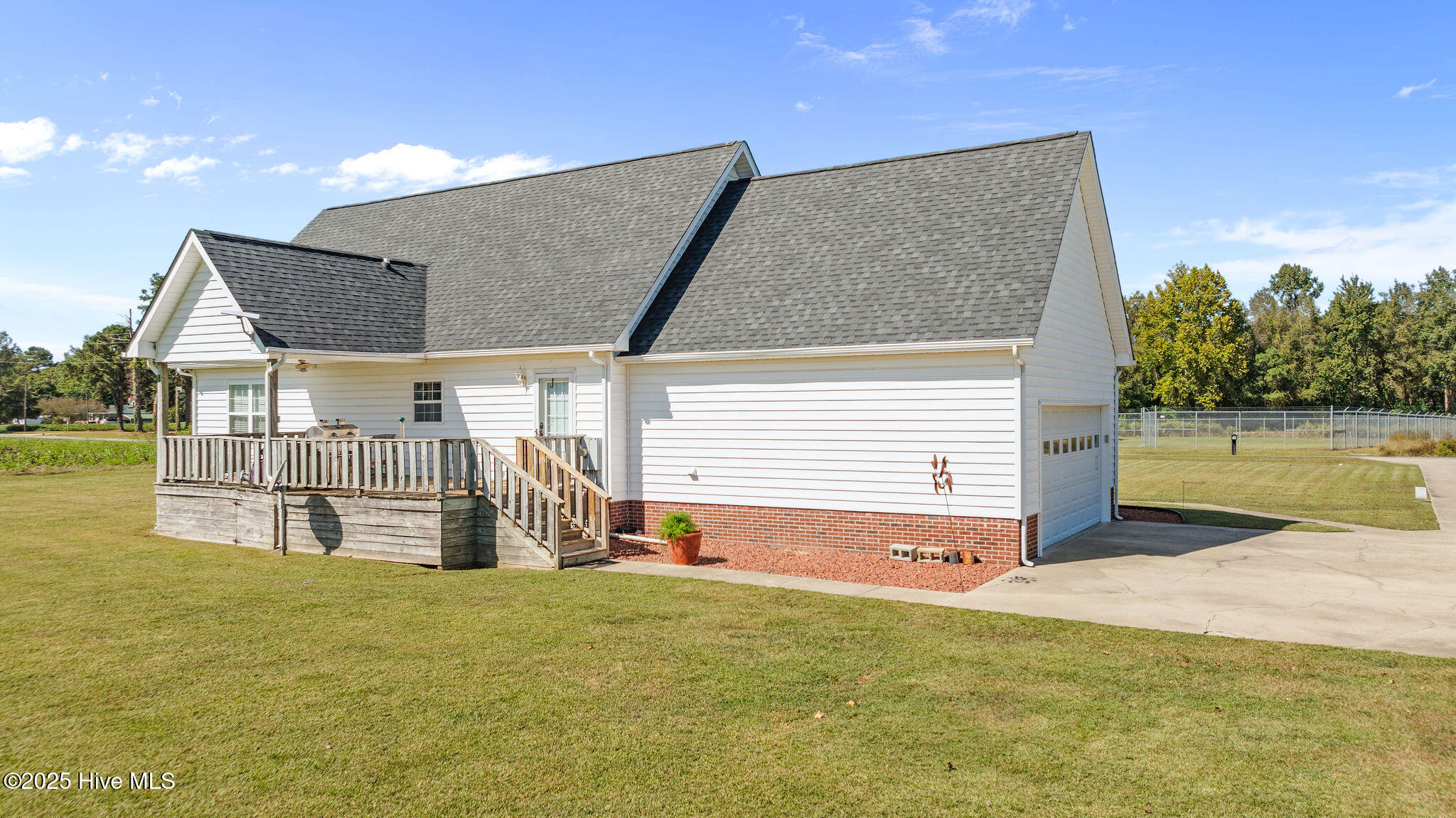 2719 Oberry Road Mount Olive, NC 28365 - Photo 27 of 27 DJI_0167