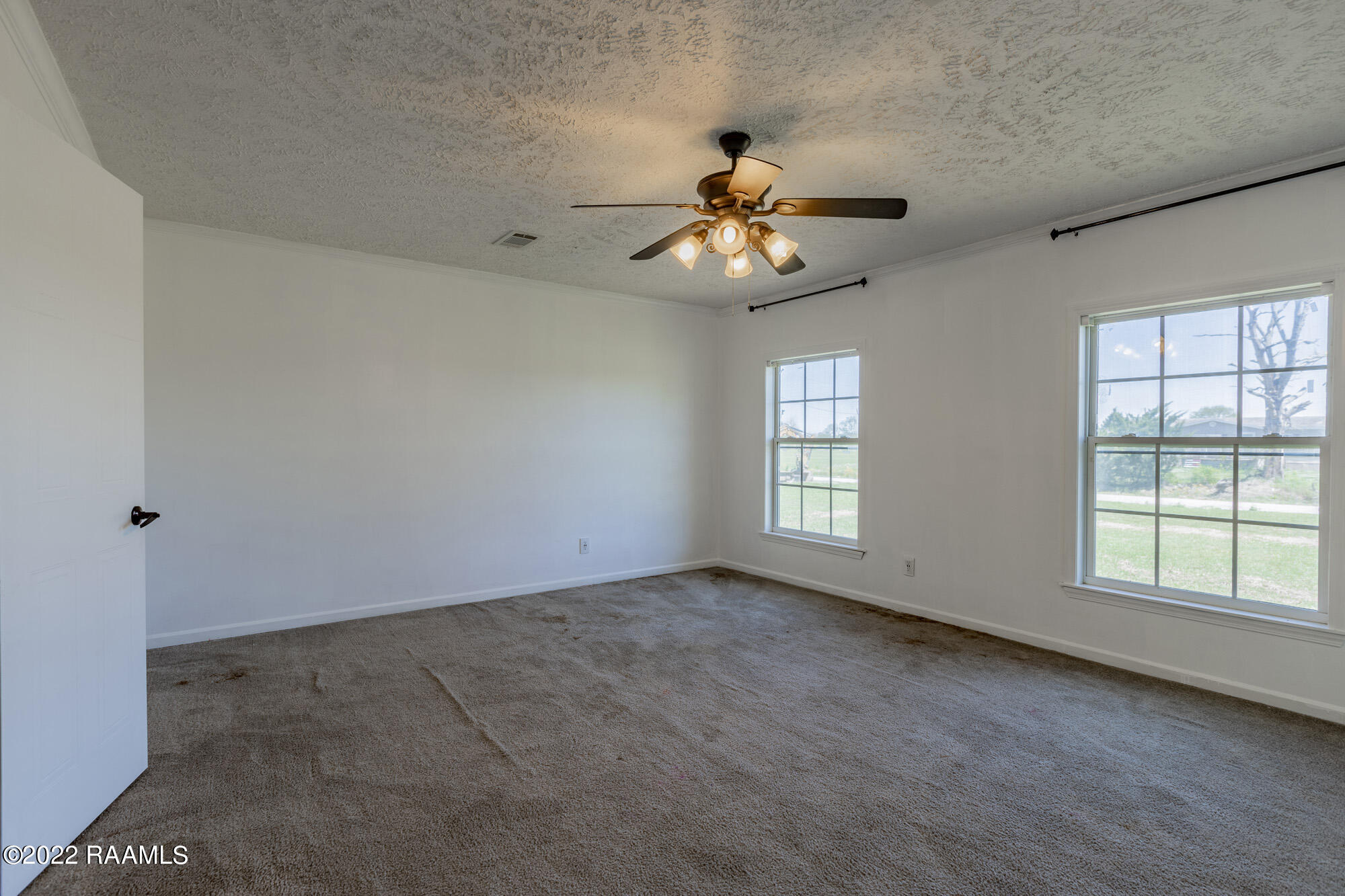 373 Cushman Road Opelousas, LA 70570 - Photo 9 of 23 B7C19DBF-4575-4225-B547-591215058788