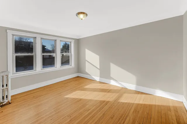 $1,250 | 6356 South Sacramento Avenue, Unit 1N, Chicago, IL 60629