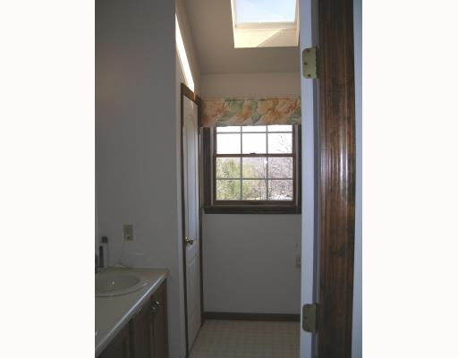 133 Firethorn Road Economy, PA 15005 - Photo 14 of 18 Master Bath/Spa.