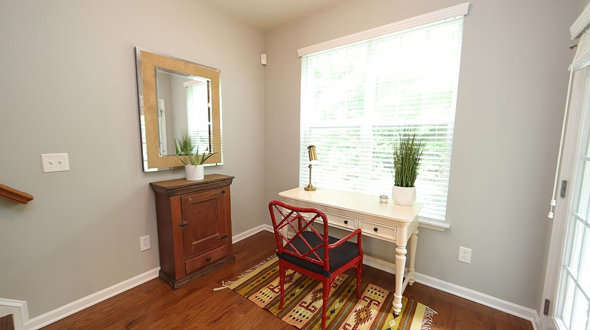 6136 Braidwood Court Raleigh, NC 27612 - Photo 9 of 23 Flex Space