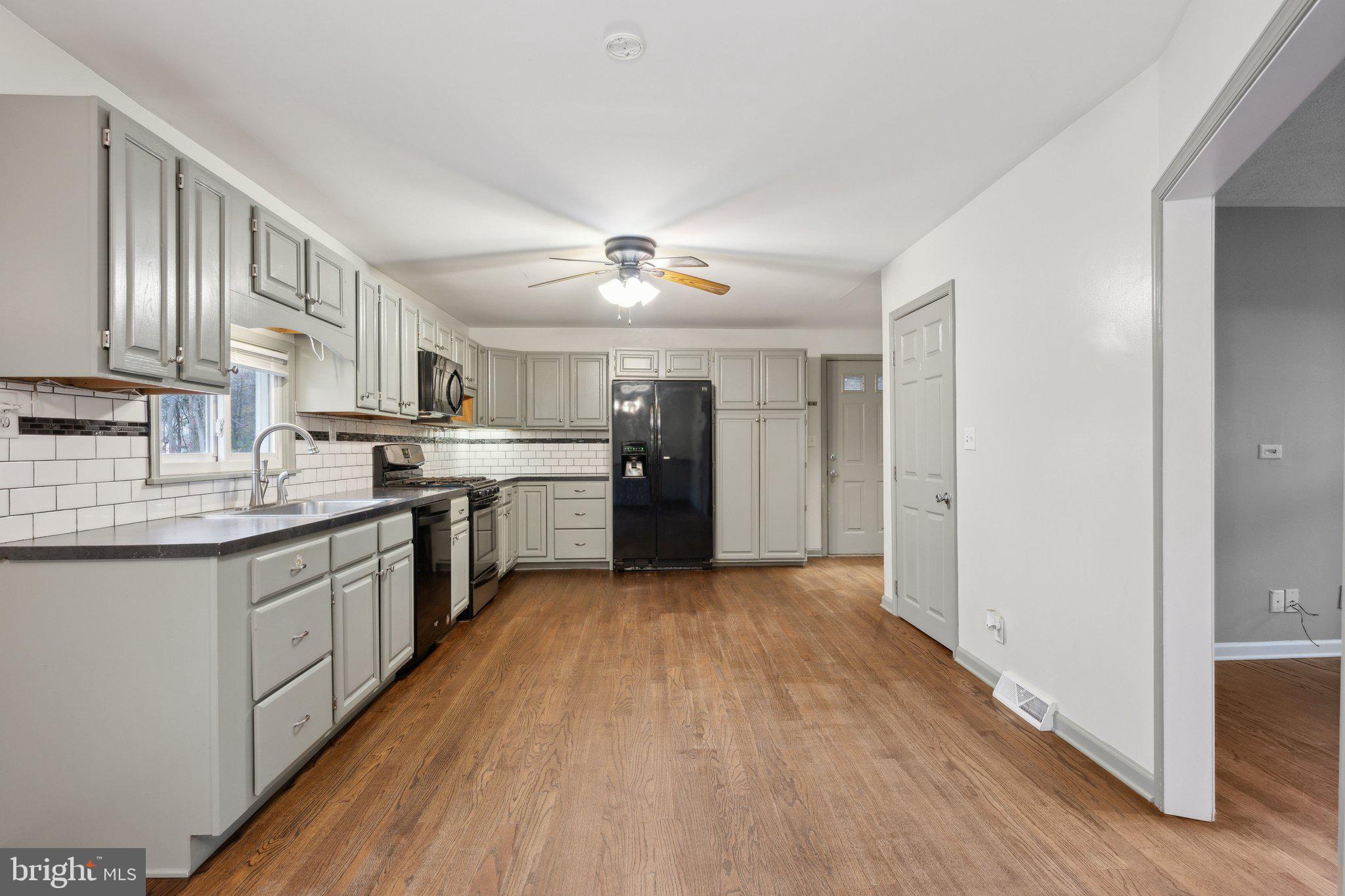 8244 WB&A Road Severn, MD 21144 - Photo 6 of 35 Gallery Image 6