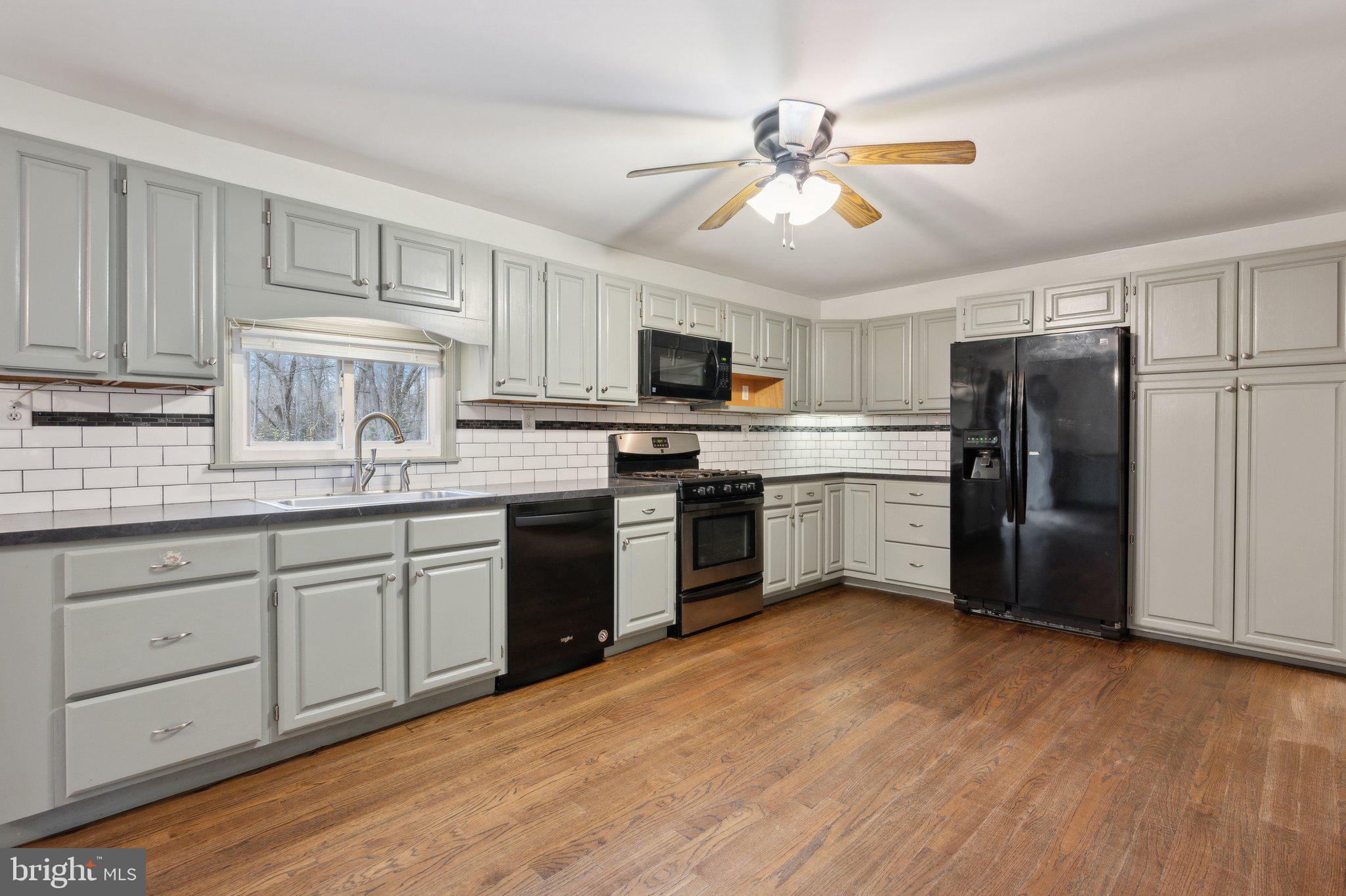 8244 WB&A Road Severn, MD 21144 - Photo 9 of 35 Gallery Image 9