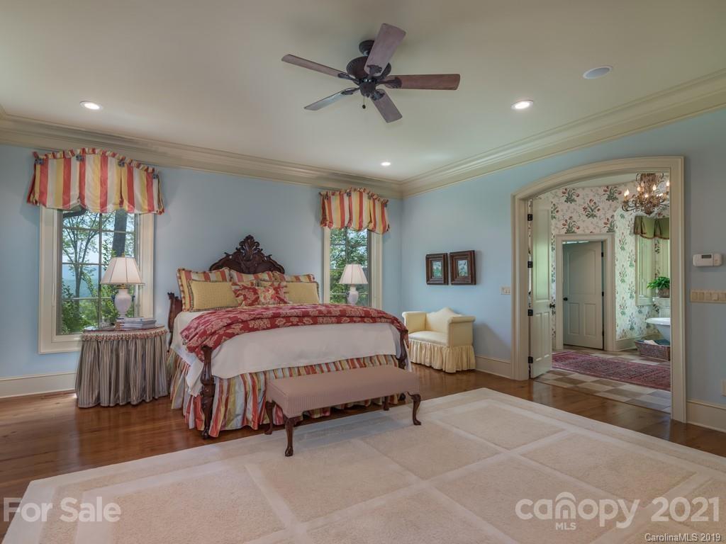 501 High Cliffs Road Hendersonville, NC 28739 - Photo 16 of 36 Gallery Image 16