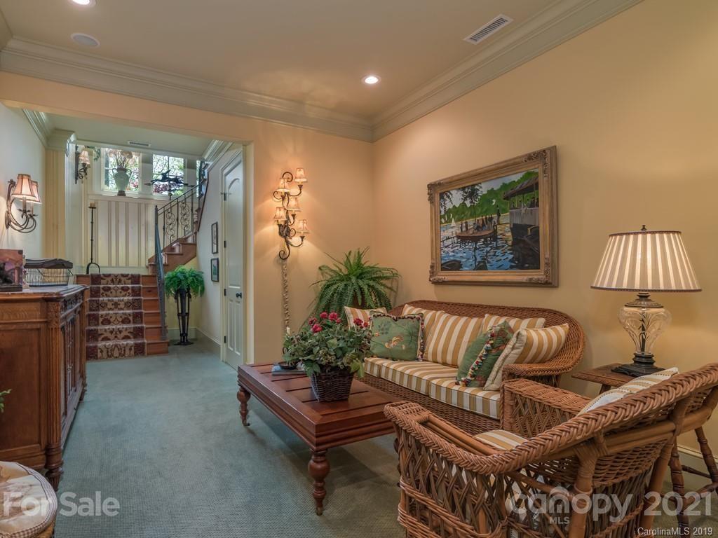 501 High Cliffs Road Hendersonville, NC 28739 - Photo 21 of 36 Gallery Image 21