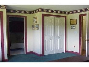 1868 Dothan Road Hartford, VT 05001 - Photo 3 of 8 Gallery Image 3
