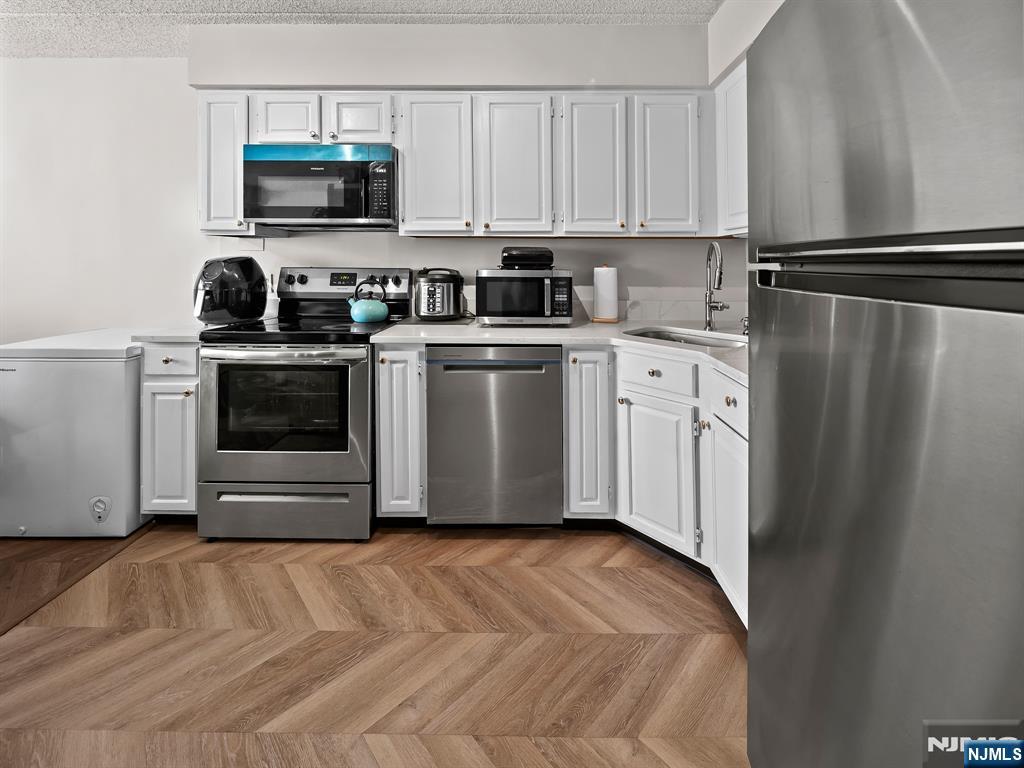 290 Anderson Street, Unit 5D Hackensack, NJ 07601 - Photo 5 of 21