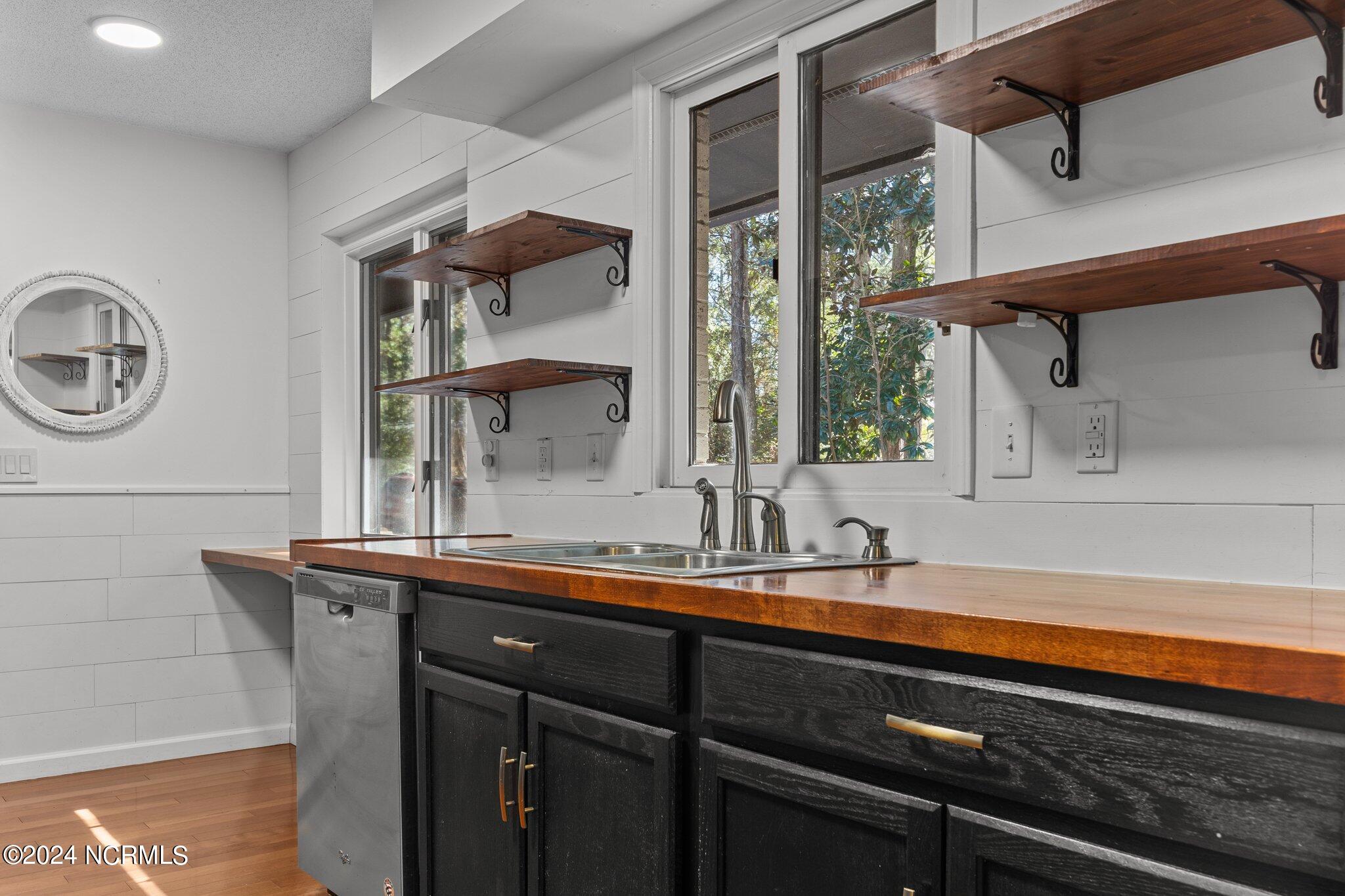 85 St Andrews Drive Pinehurst, NC 28374 - Photo 13 of 35 23-web-or-mls-707A7509