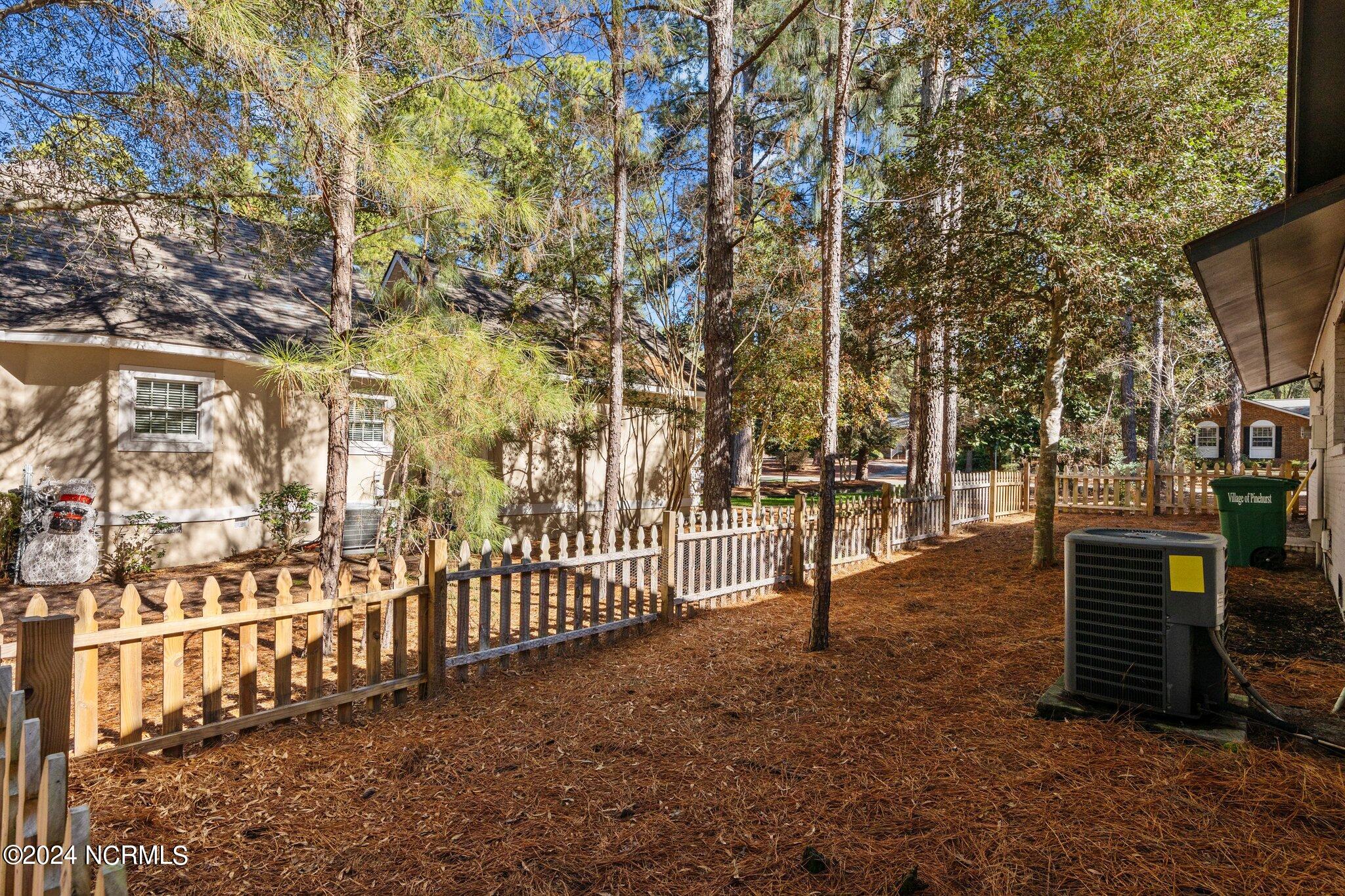 85 St Andrews Drive Pinehurst, NC 28374 - Photo 30 of 35 37-web-or-mls-707A7544