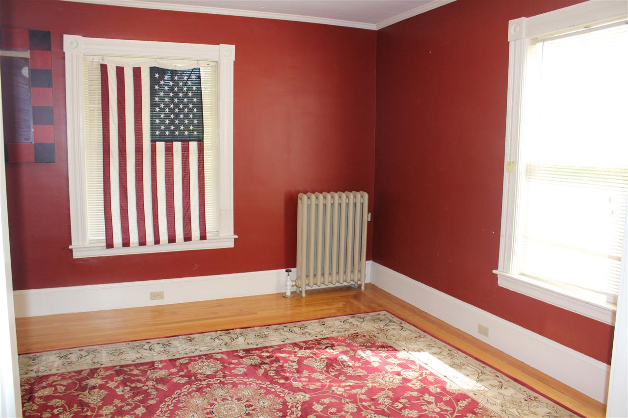 269 Kennard Road Manchester, NH 03104 - Photo 11 of 35